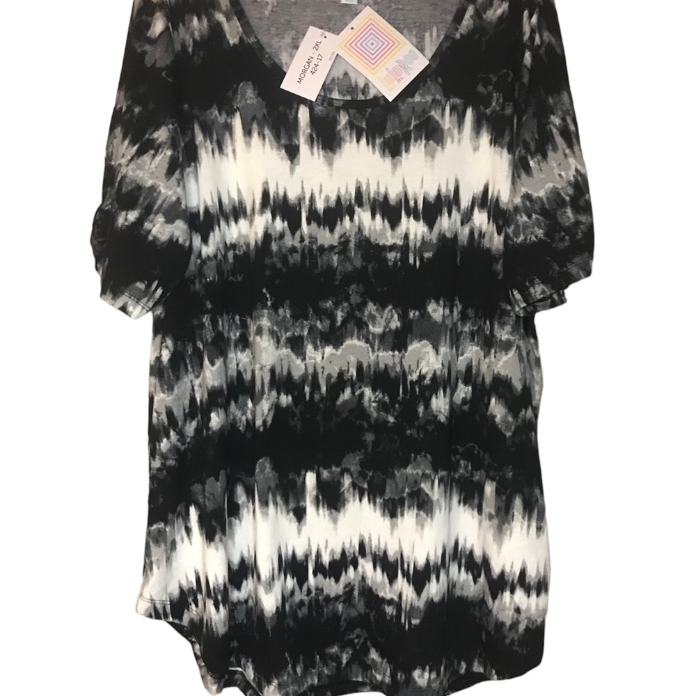 NWT $34 LulaRoe Women’s Top